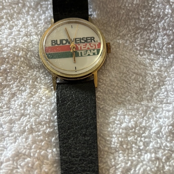 Vintage Budweiser Watch - Picture 2 of 4